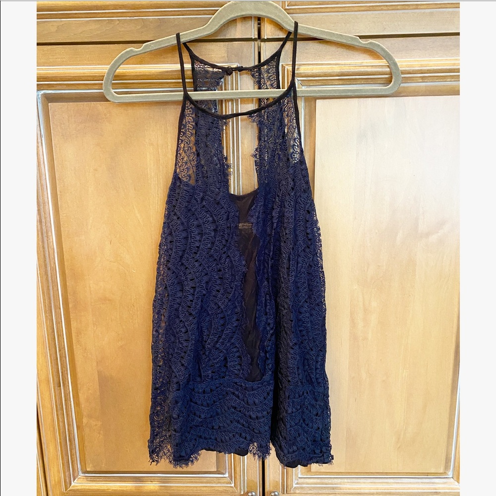 ANTHROPOLOGIE Lace Tank - Picture 2 of 6